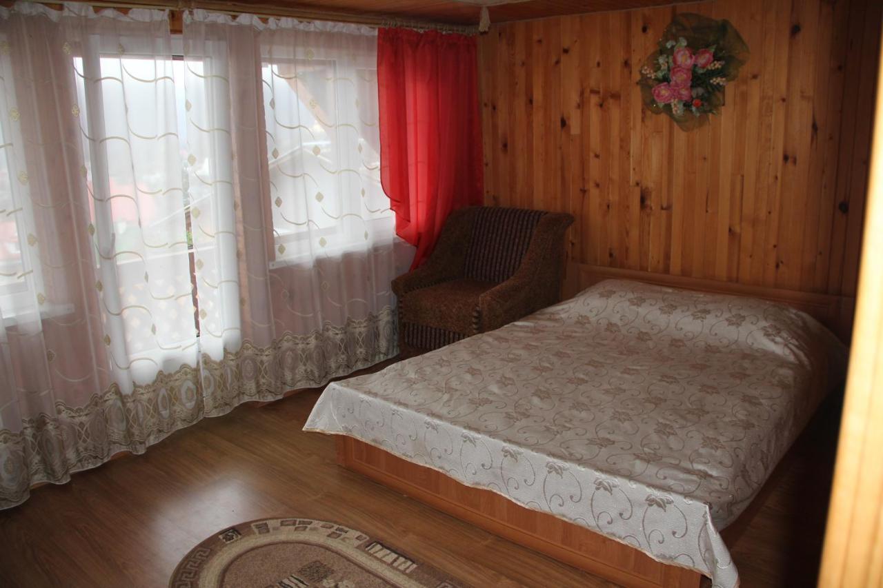 Kray Dorogy Villa Yaremche Room photo